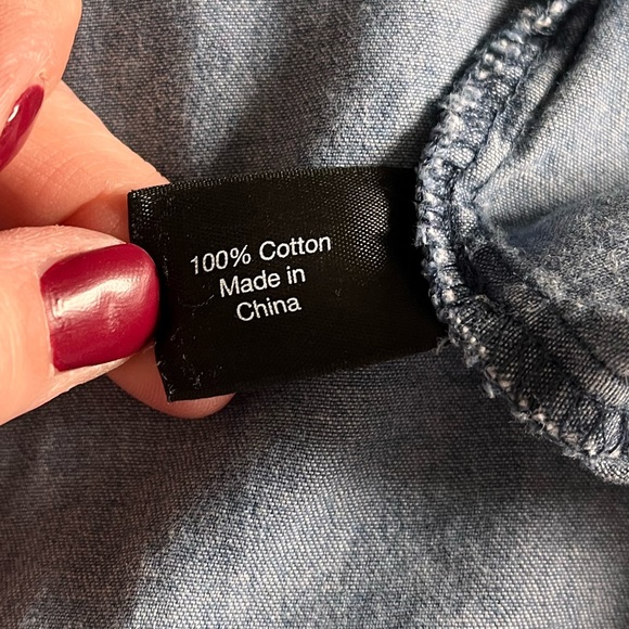 Lane Bryant Denim distressed fade button up shirt size XL - Picture 9 of 10